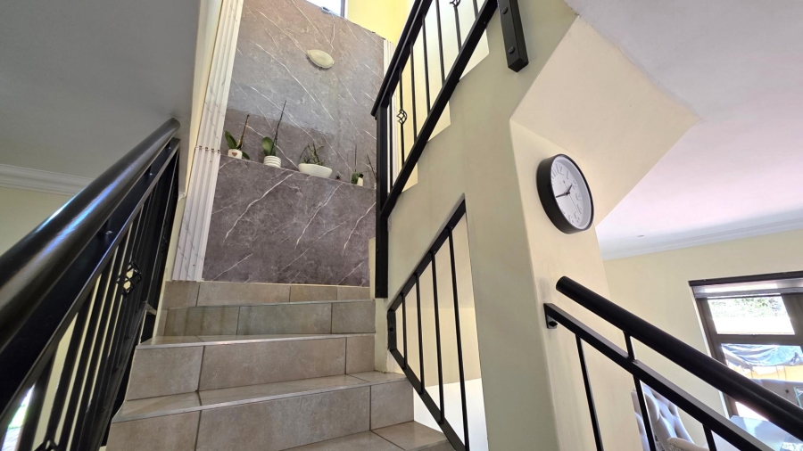 To Let 1 Bedroom Property for Rent in Melodie North West